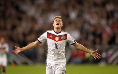 熊猫体育-加布里埃尔对比范戴克谁更强