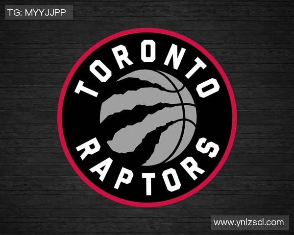 陆毅合照被空姐全身马赛克处理，网友幽默吐槽：这是要入宫吗？