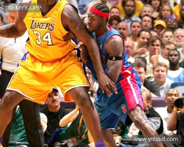 梅里诺头球破门西班牙狂欢开始